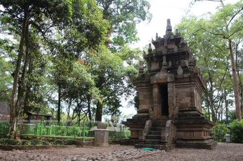 Candi Cangkuang