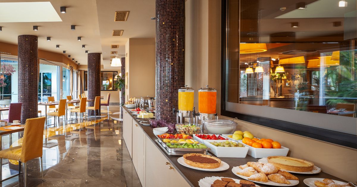 Buka bersama di hotel